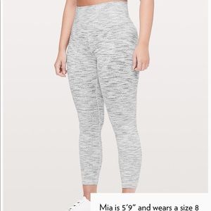 Space grey & Alpine White Lululemon Leggings